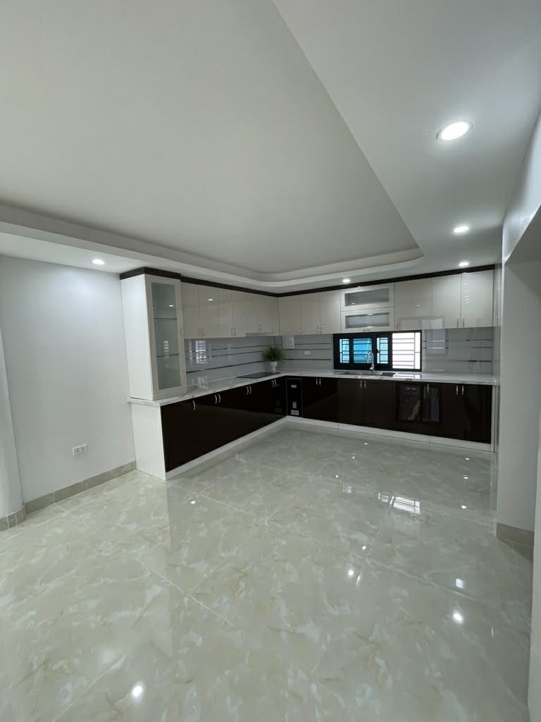 BÁN NHÀ GẦN CÔNG VIÊN THỐNG NHẤT_75m2_4 TẦNG THANG MÁY_NHÀ MỚI FULL NỘI THẤT_hơn 21 tỷ